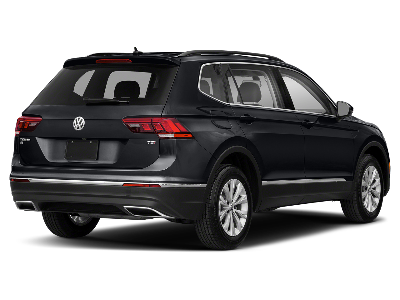 Used 2018 Volkswagen Tiguan SEL with VIN 3VV2B7AX8JM014770 for sale in New York, NY