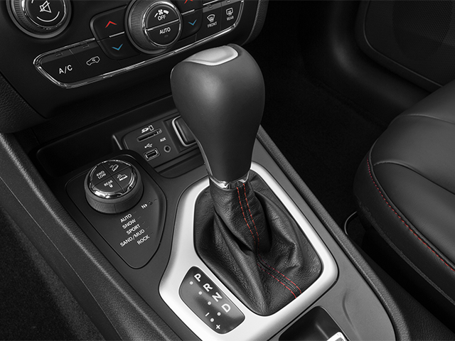 2014 Jeep Cherokee 4WD 4dr Trailhawk