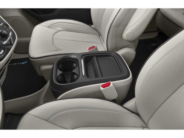 2018 Chrysler Pacifica Hybrid Limited FWD