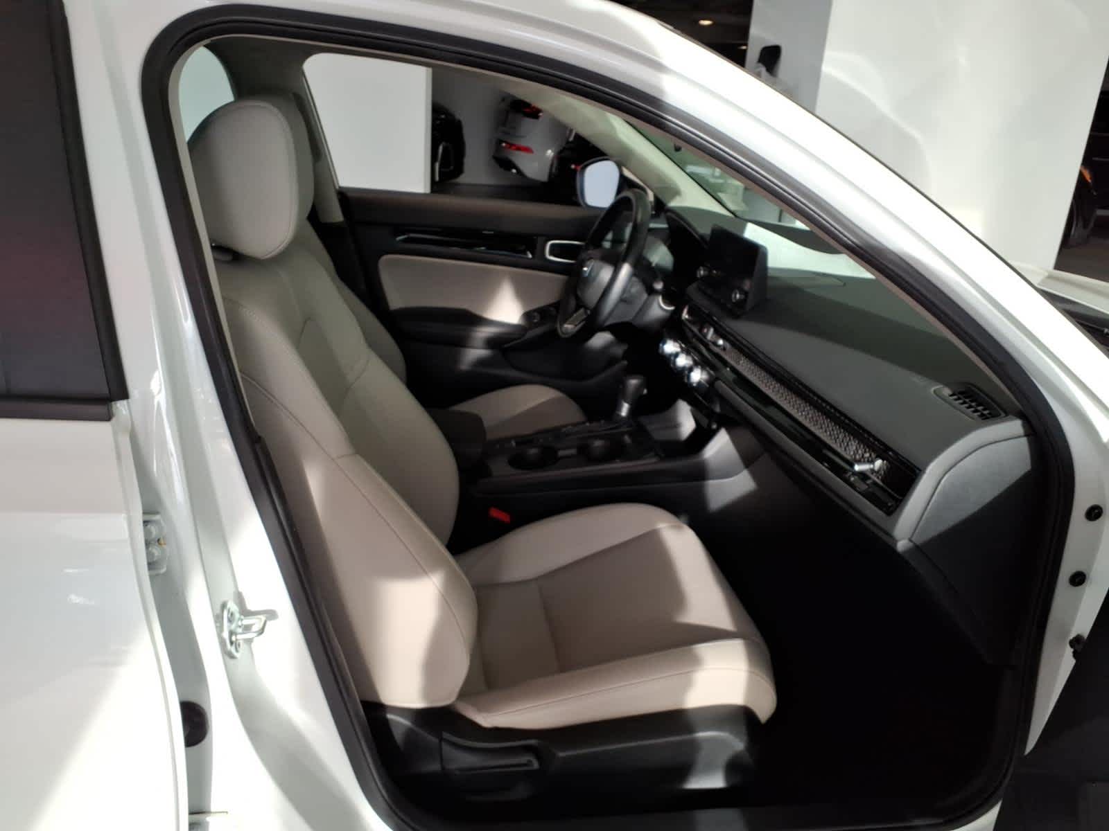 2022 Honda Civic Hatchback EX-L CVT