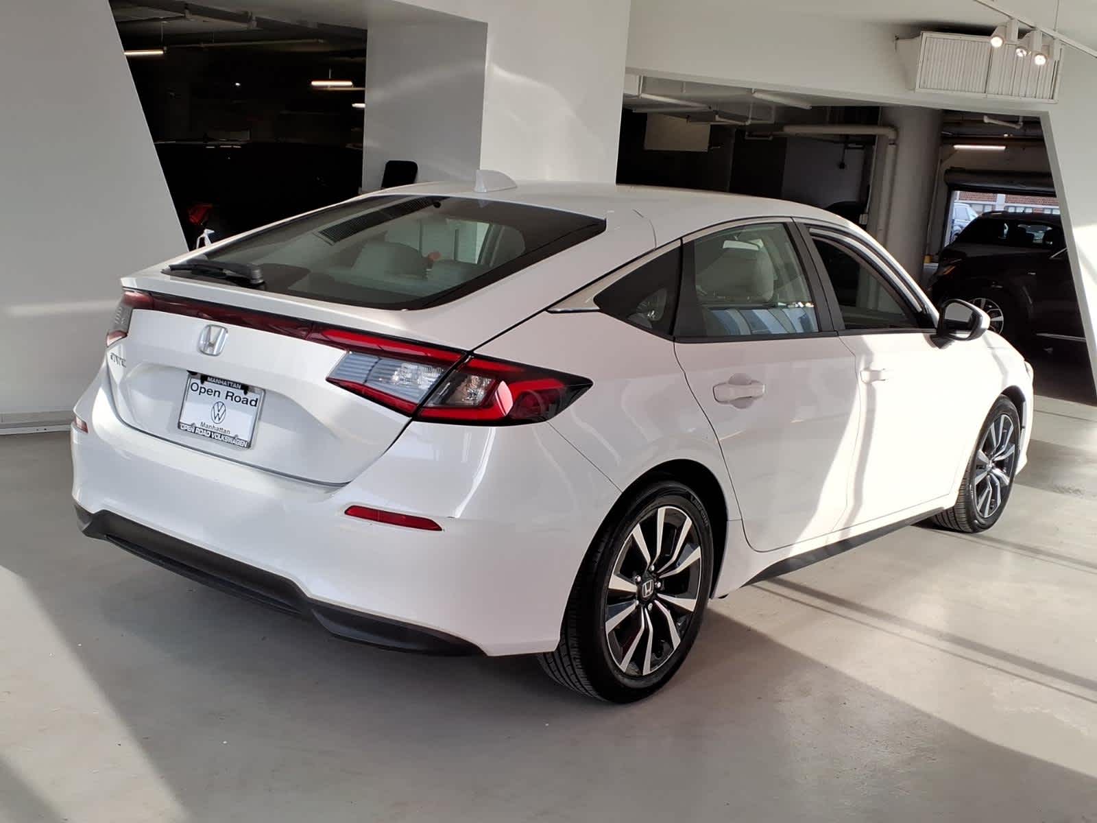 2022 Honda Civic Hatchback EX-L CVT