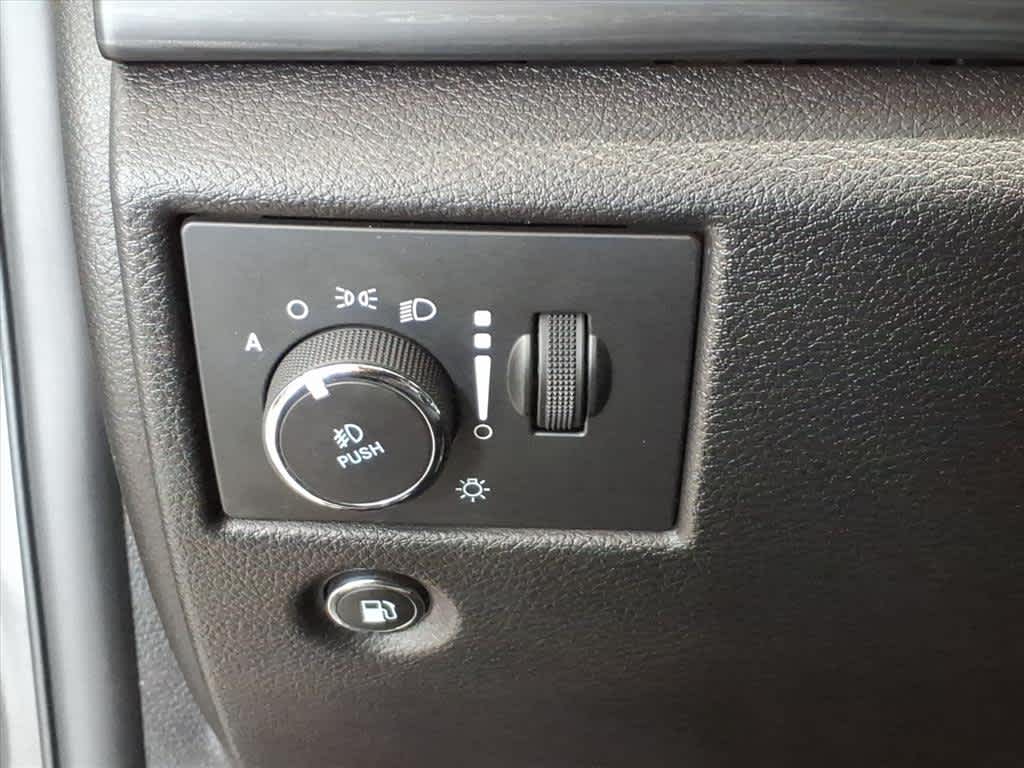 2020 Jeep Grand Cherokee Laredo E 4x4