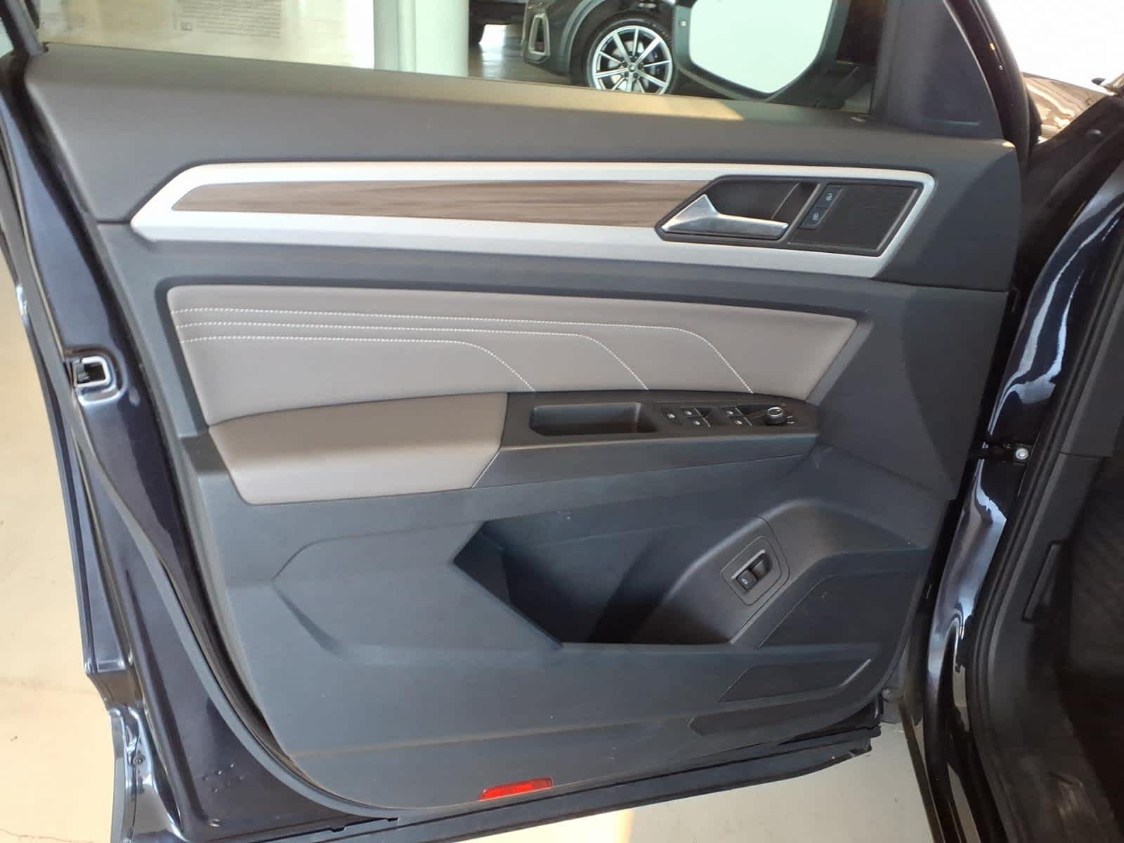 2022 Volkswagen Atlas 3.6L V6 SEL 4MOTION