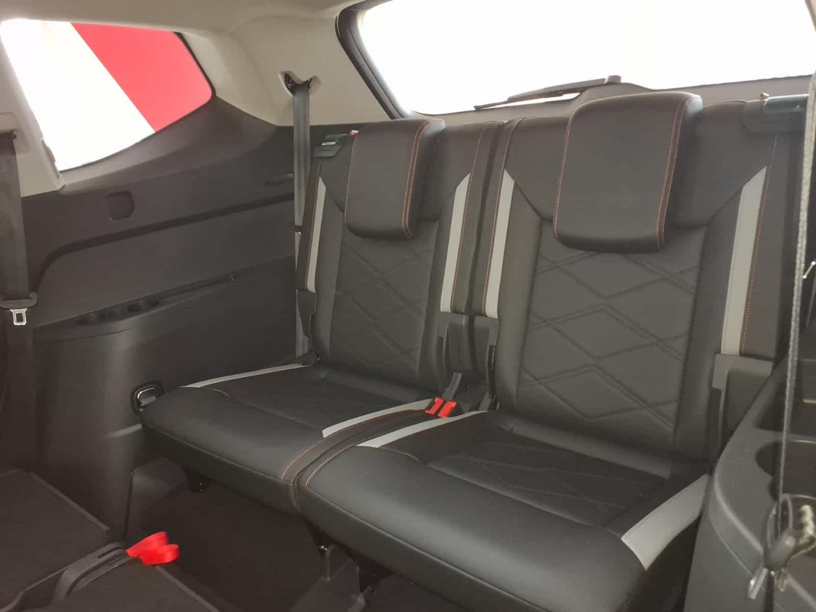 2026 Volkswagen Atlas 2.0T Peak Edition 4MOTION