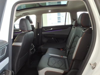 2026 Volkswagen Atlas 2.0T Peak Edition 4MOTION