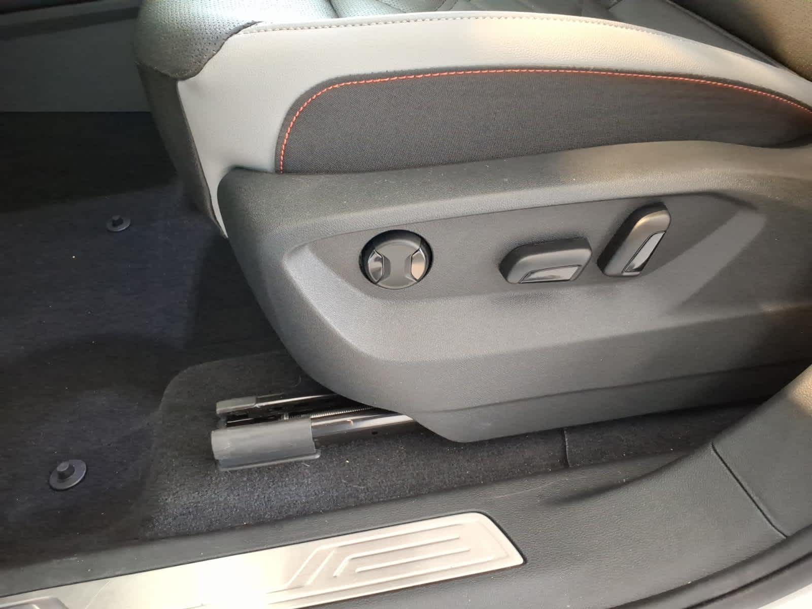 2026 Volkswagen Atlas 2.0T Peak Edition 4MOTION
