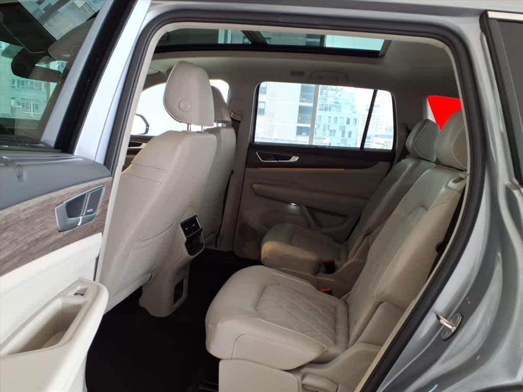 2025 Volkswagen Atlas 2.0T SEL Premium R-Line 4MOTION