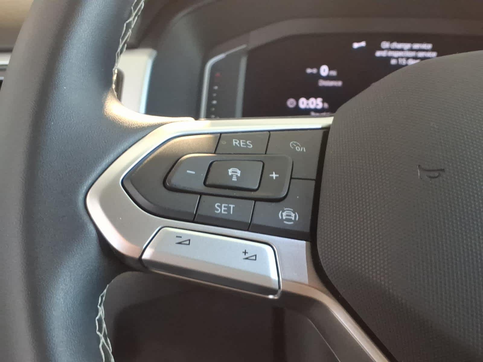 2023 Volkswagen Atlas 3.6L V6 SE w/Technology 4MOTION