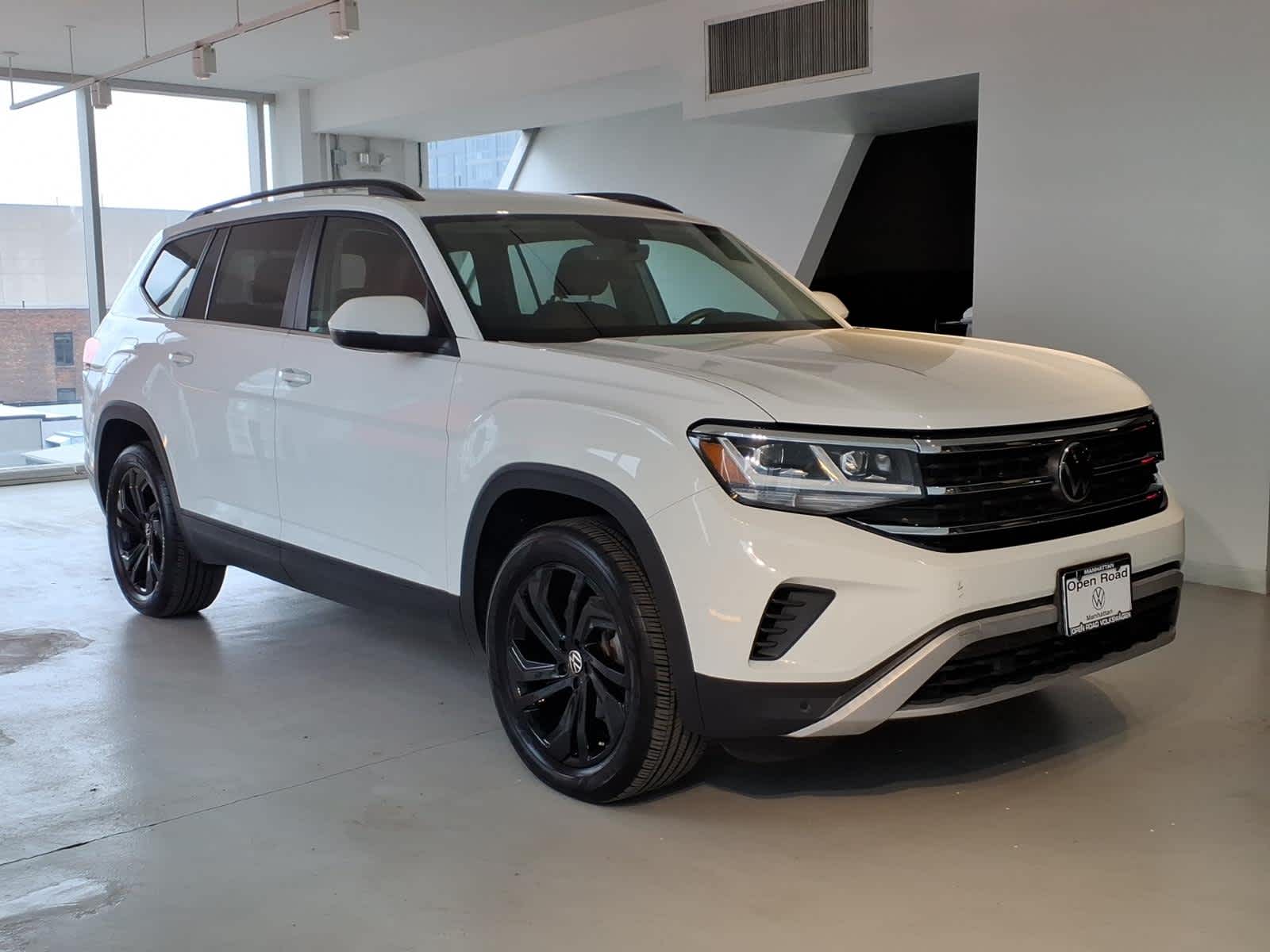 2023 Volkswagen Atlas 3.6L V6 SE w/Technology 4MOTION
