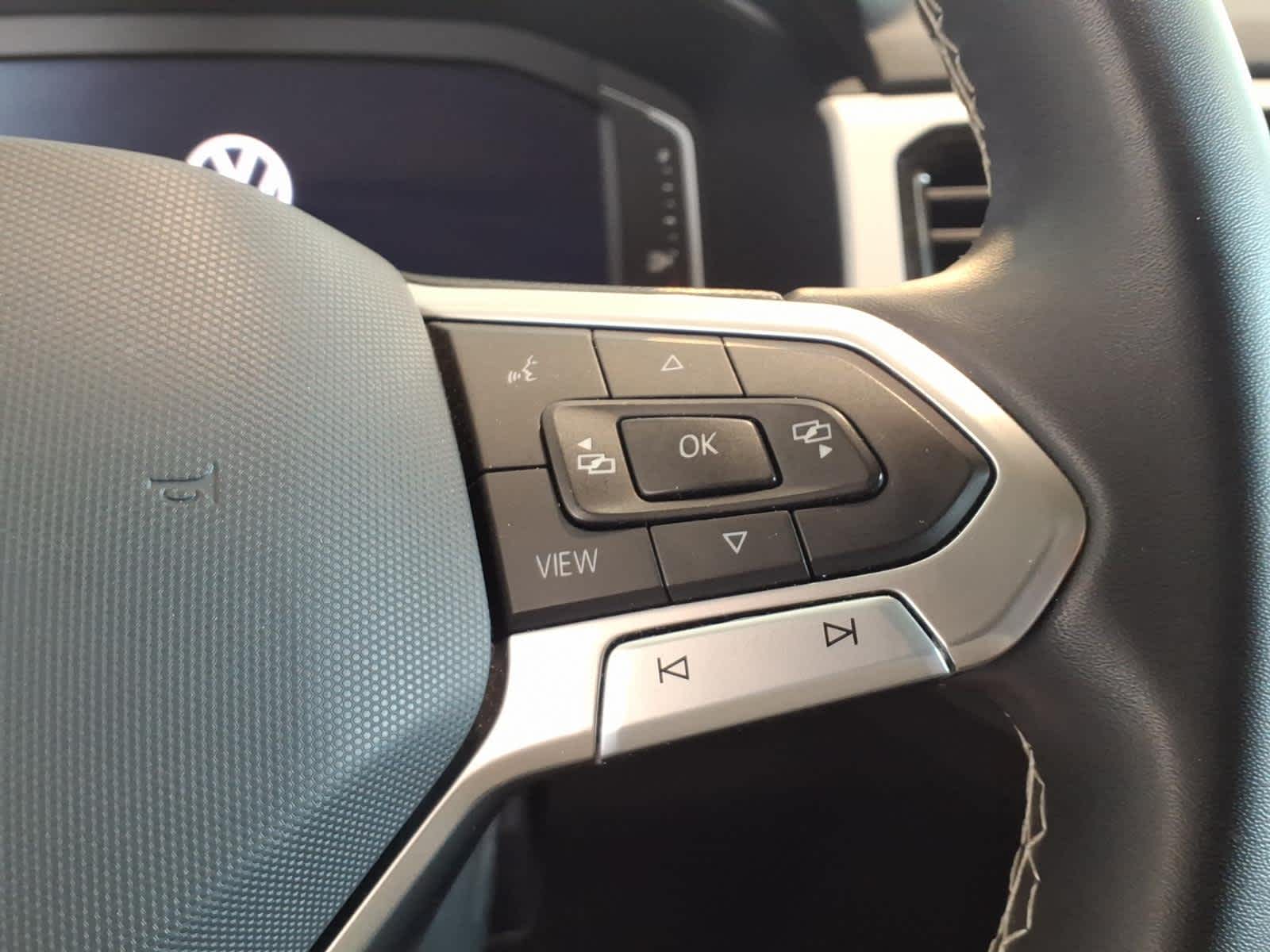 2023 Volkswagen Atlas 3.6L V6 SE w/Technology 4MOTION