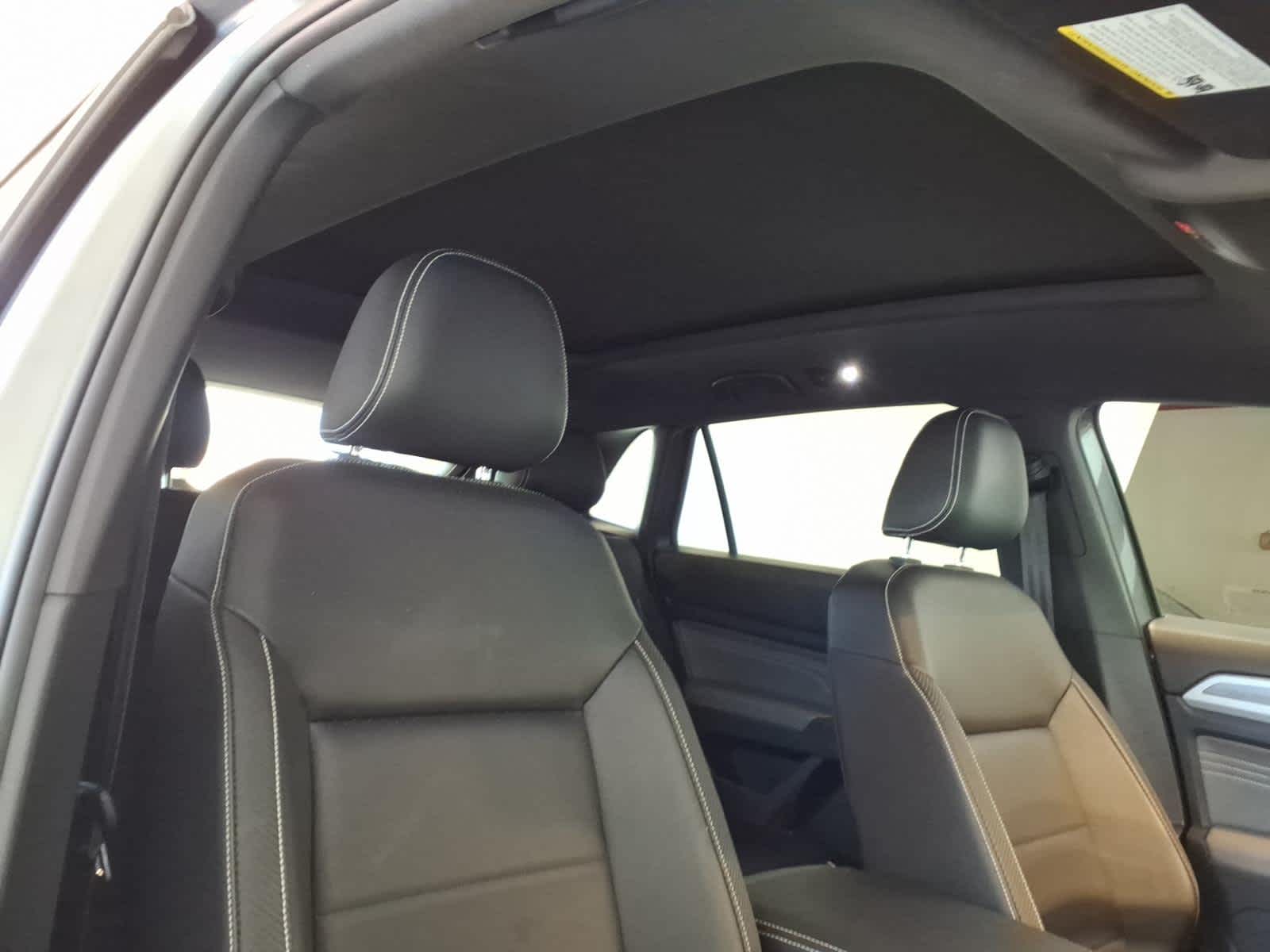 2023 Volkswagen Atlas Cross Sport 3.6L V6 SE w/Technology 4MOTION