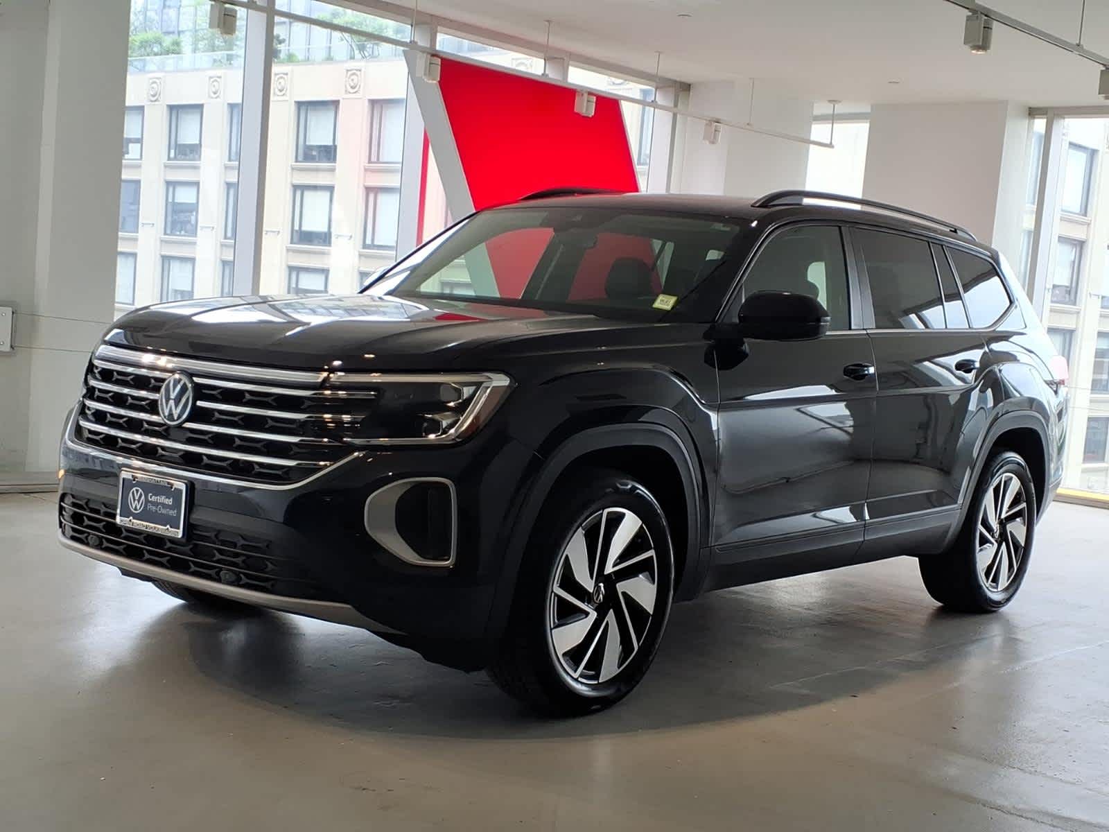 2024 Volkswagen Atlas 2.0T SE w/Technology 4MOTION