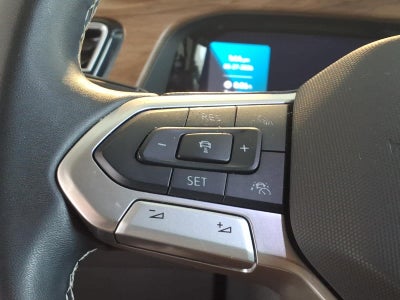 2024 Volkswagen Atlas 2.0T SE w/Technology 4MOTION