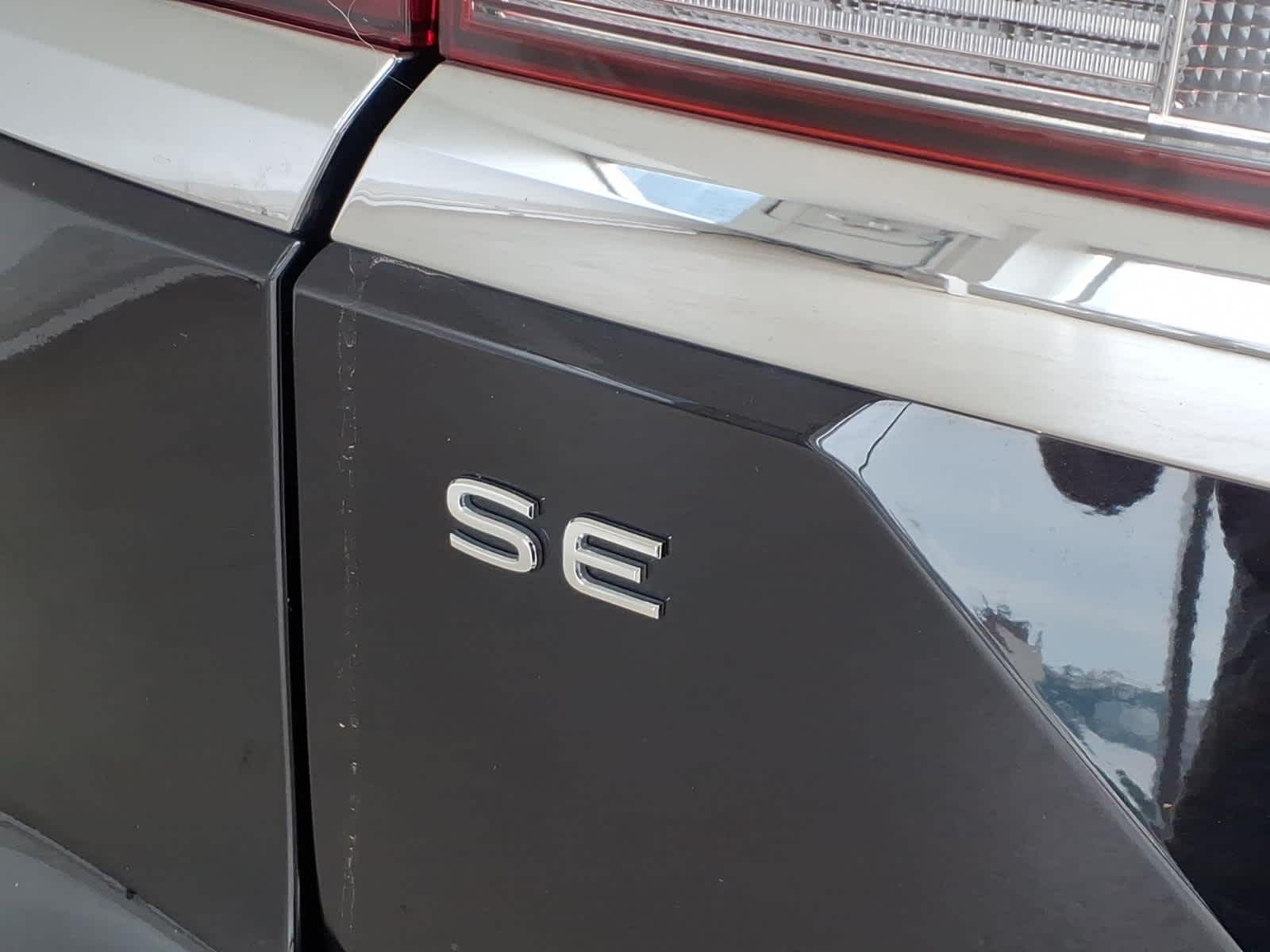 2024 Volkswagen Atlas 2.0T SE w/Technology 4MOTION