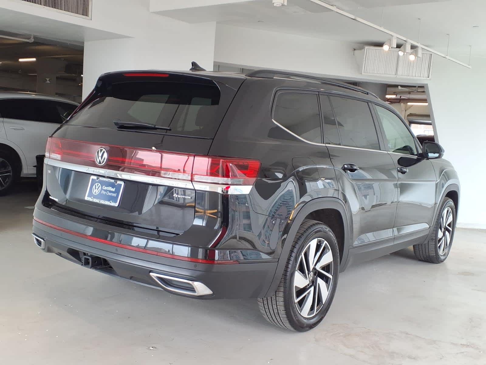 2024 Volkswagen Atlas 2.0T SE w/Technology 4MOTION