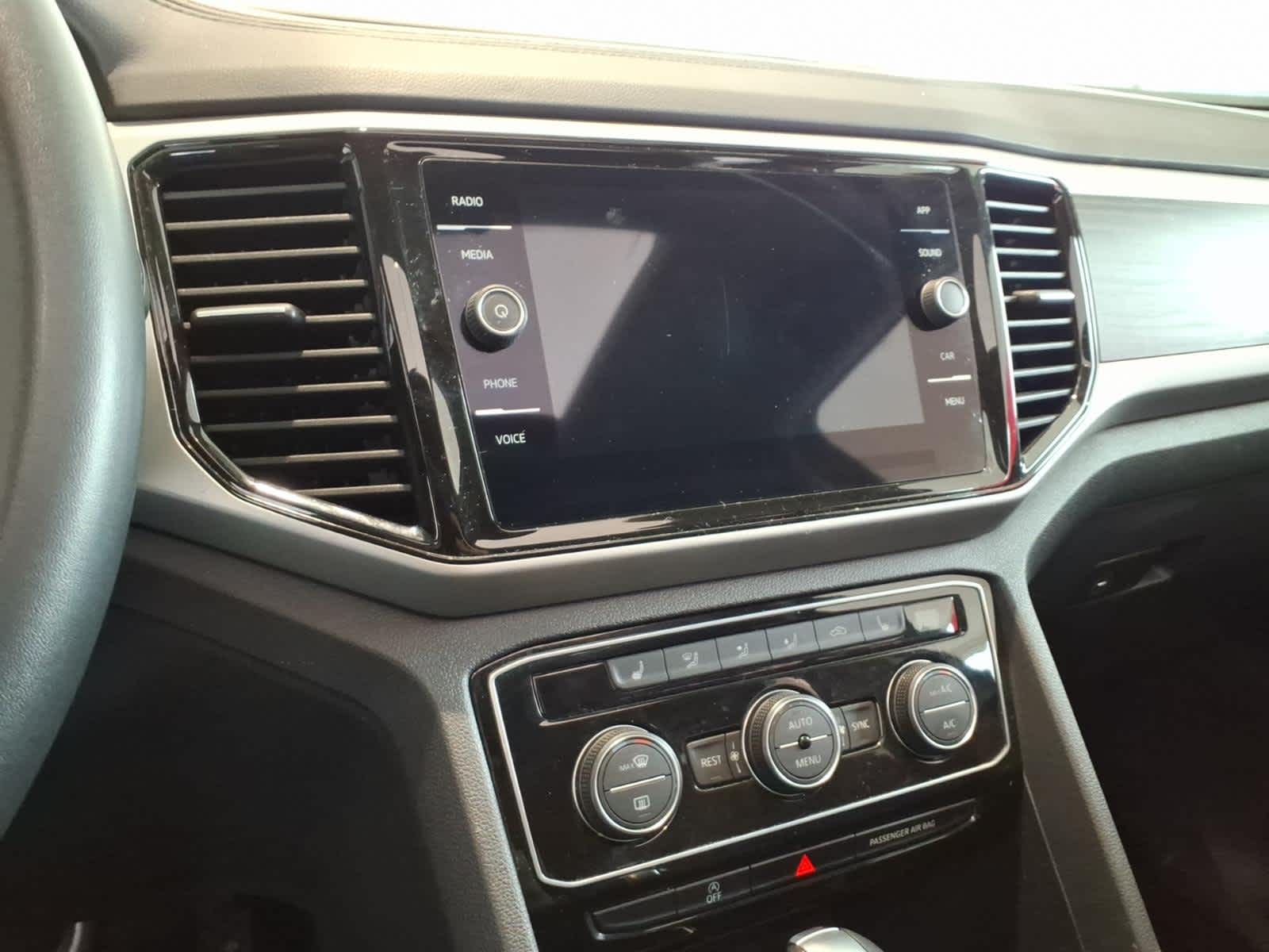 2023 Volkswagen Atlas 3.6L V6 SE w/Technology 4MOTION