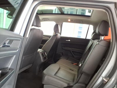 2020 Volkswagen Atlas 3.6L V6 SE w/Technology R-Line 4MOTION