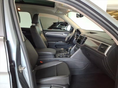 2020 Volkswagen Atlas 3.6L V6 SE w/Technology R-Line 4MOTION