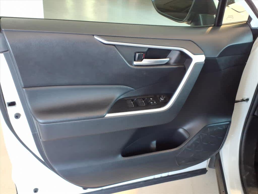 2023 Toyota RAV4 XLE AWD