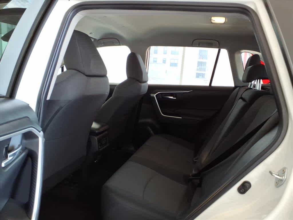 2023 Toyota RAV4 XLE AWD