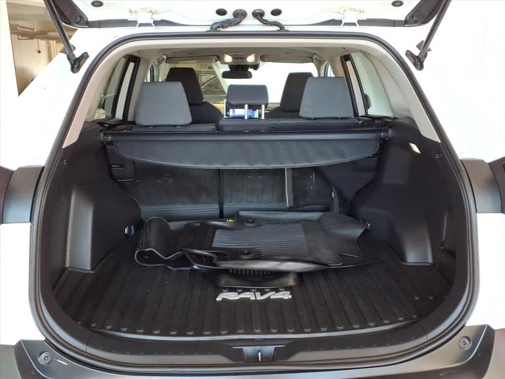 2023 Toyota RAV4 XLE AWD