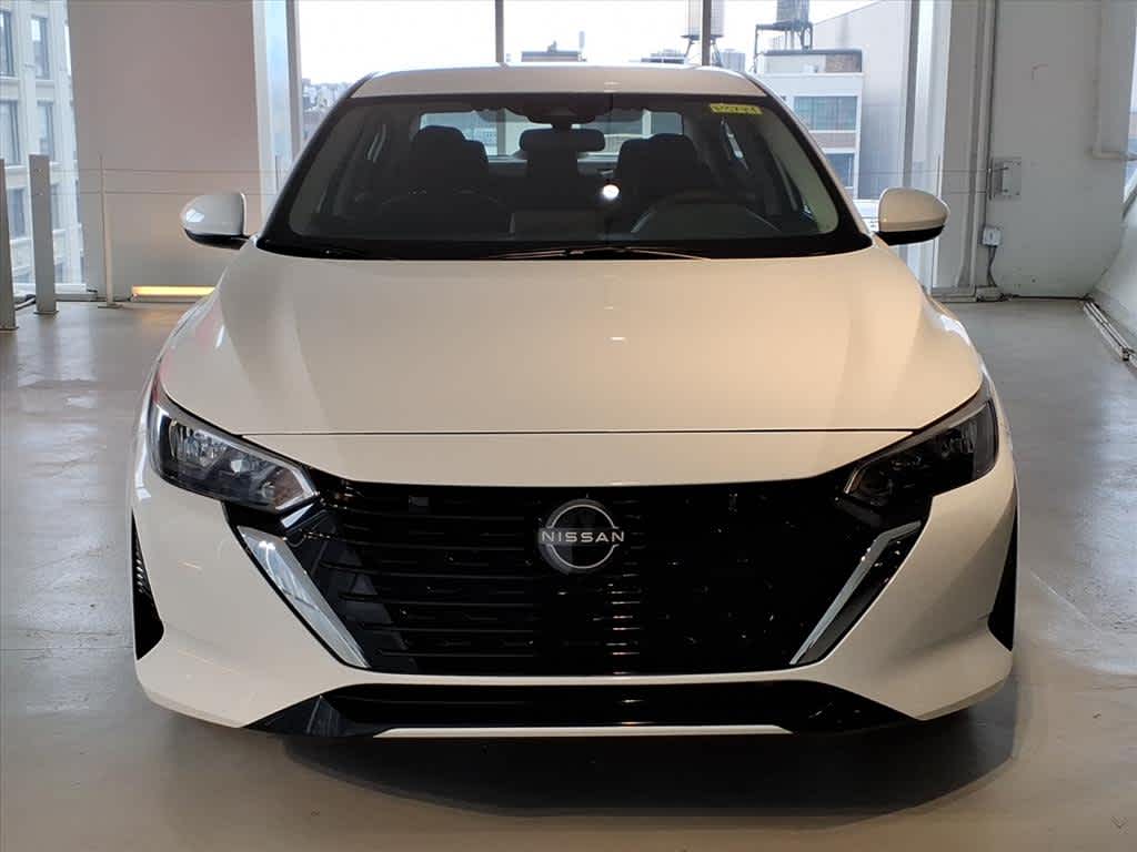 2025 Nissan Sentra SV CVT