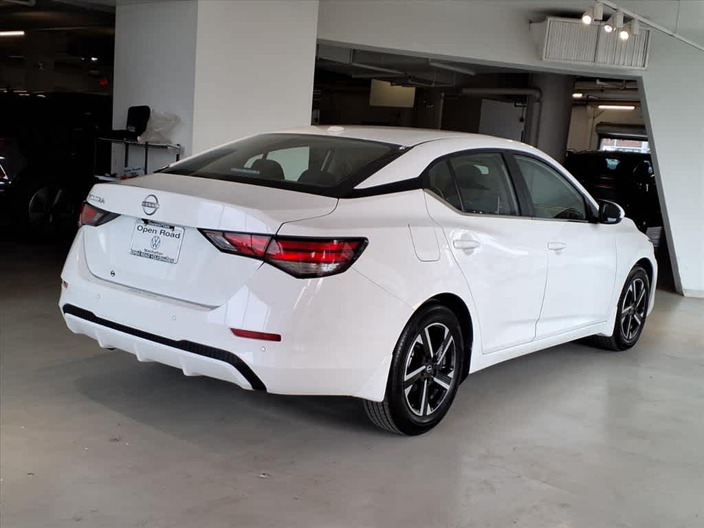 2025 Nissan Sentra SV CVT