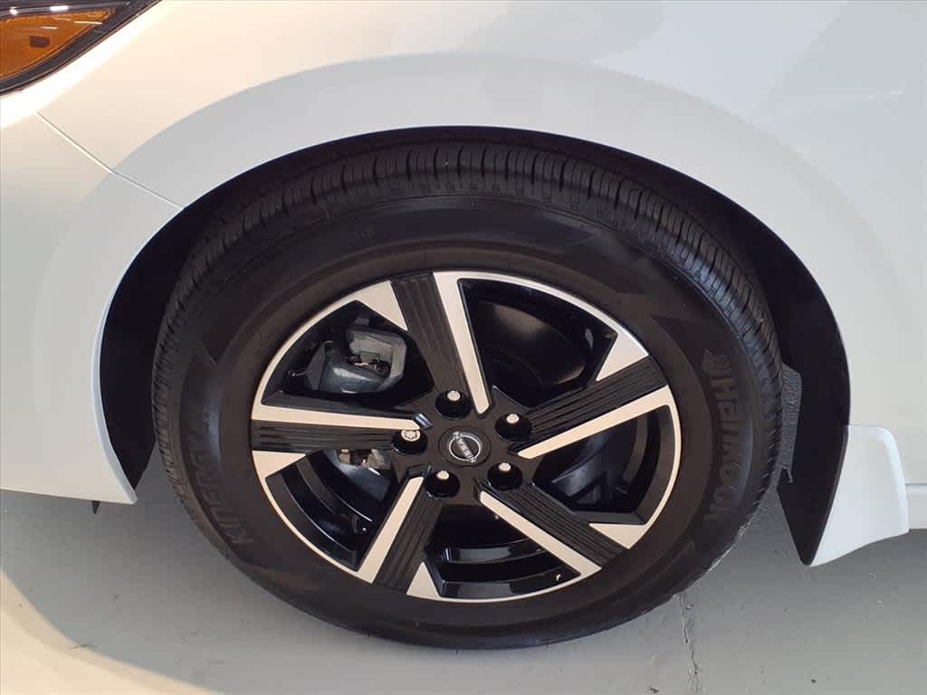 2025 Nissan Sentra SV CVT