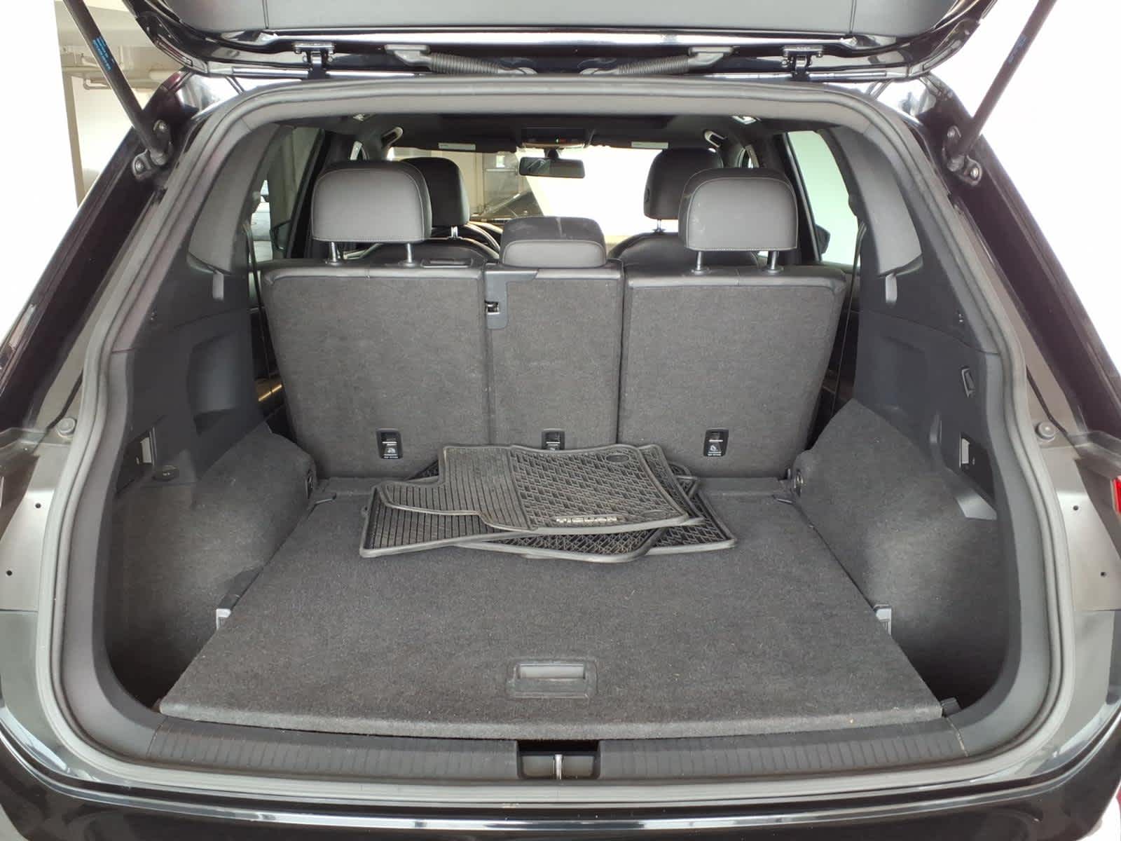 2020 Volkswagen Tiguan 2.0T SE R-Line Black 4MOTION