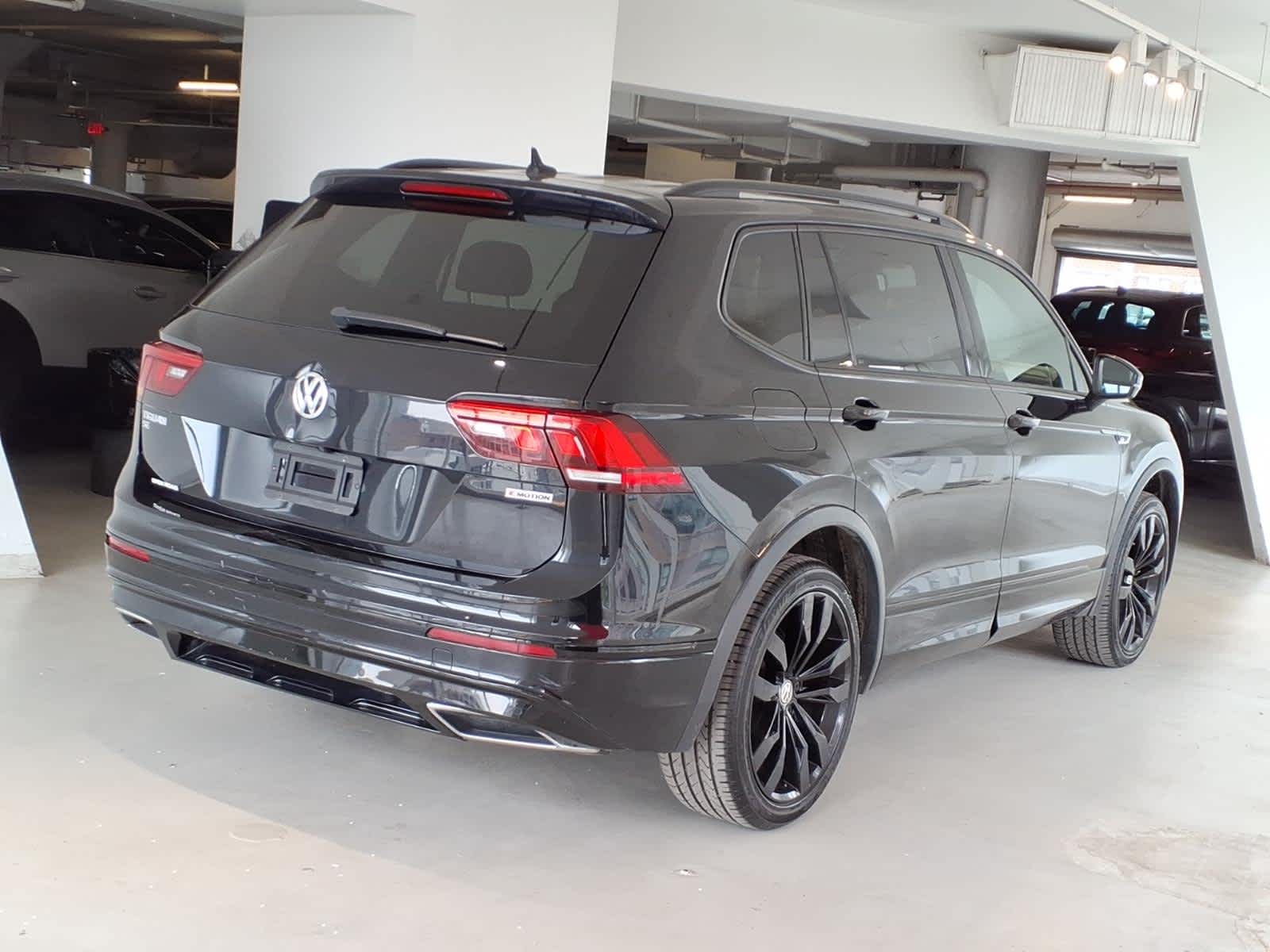 2020 Volkswagen Tiguan 2.0T SE R-Line Black 4MOTION