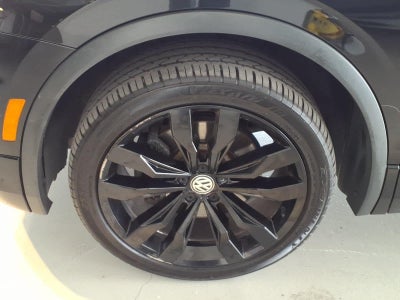 2020 Volkswagen Tiguan 2.0T SE R-Line Black 4MOTION