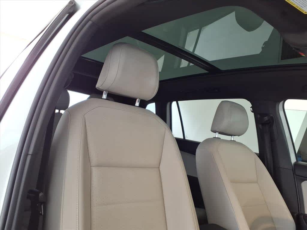 2021 Volkswagen Tiguan 2.0T SE R-Line Black 4MOTION
