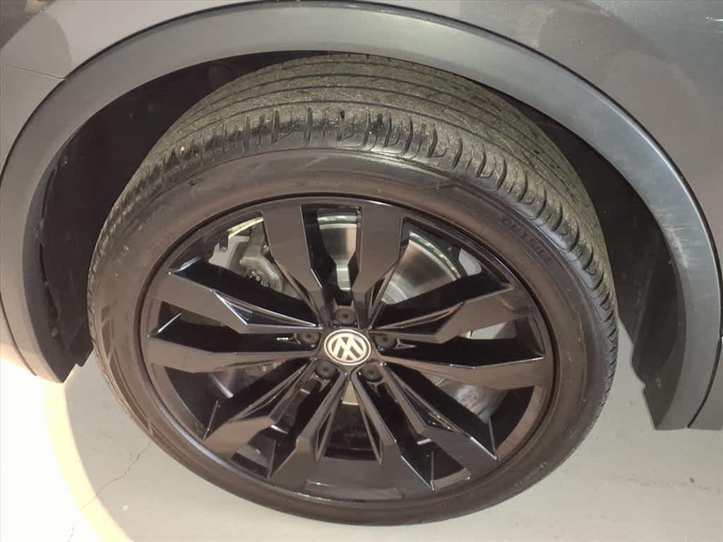 2021 Volkswagen Tiguan 2.0T SE R-Line Black 4MOTION