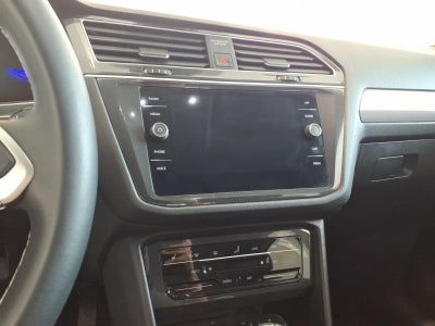 2024 Volkswagen Tiguan 2.0T SE 4MOTION
