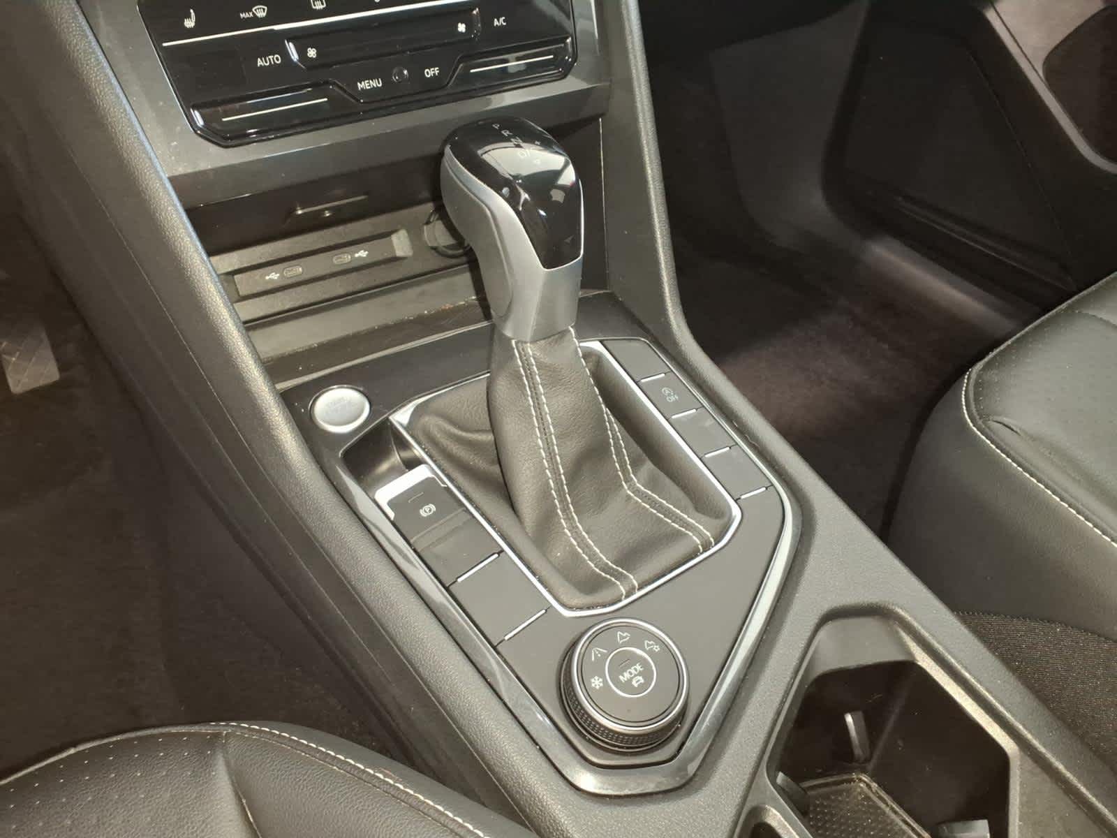2024 Volkswagen Tiguan 2.0T SE 4MOTION