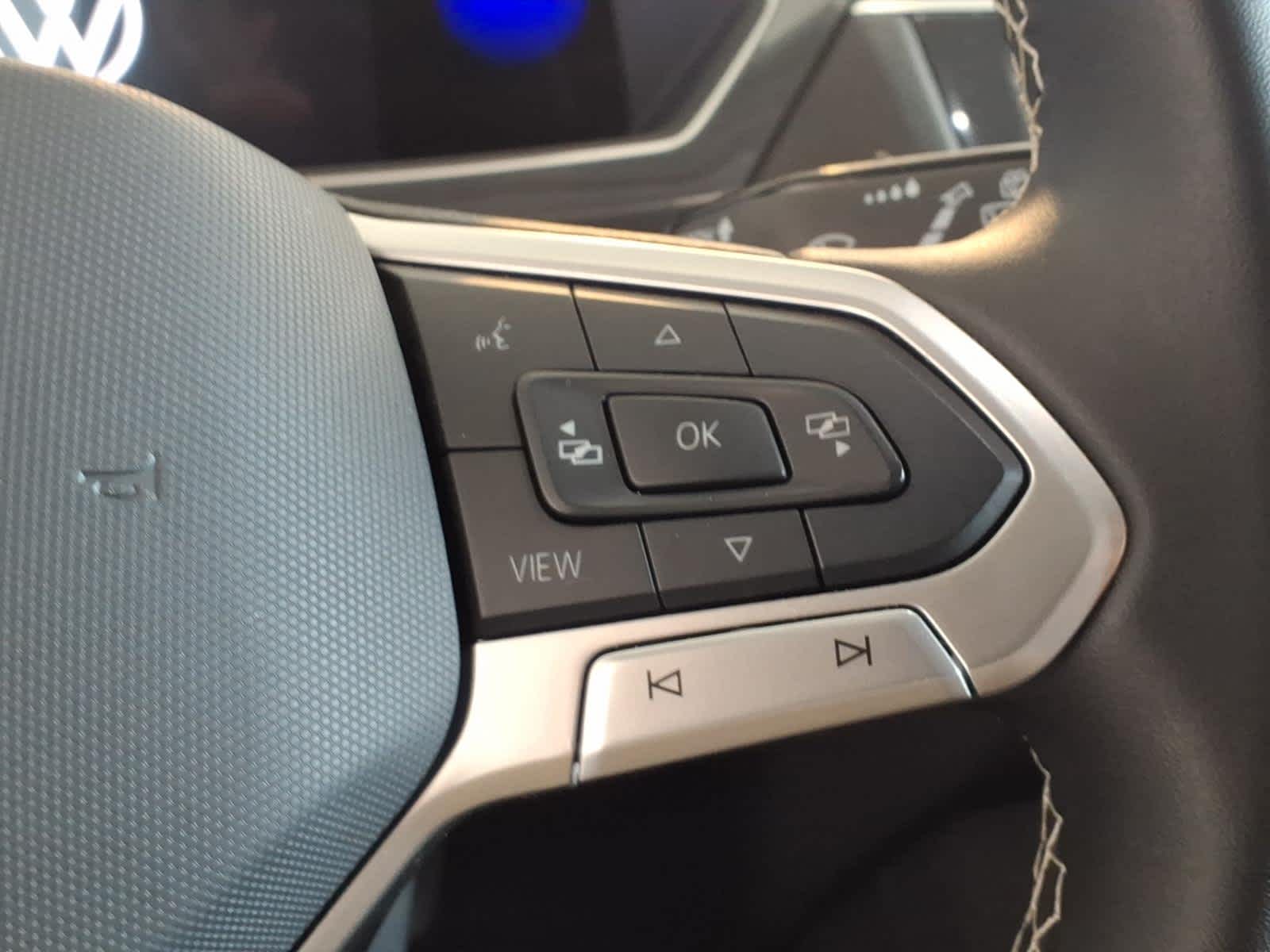 2024 Volkswagen Tiguan 2.0T SE 4MOTION