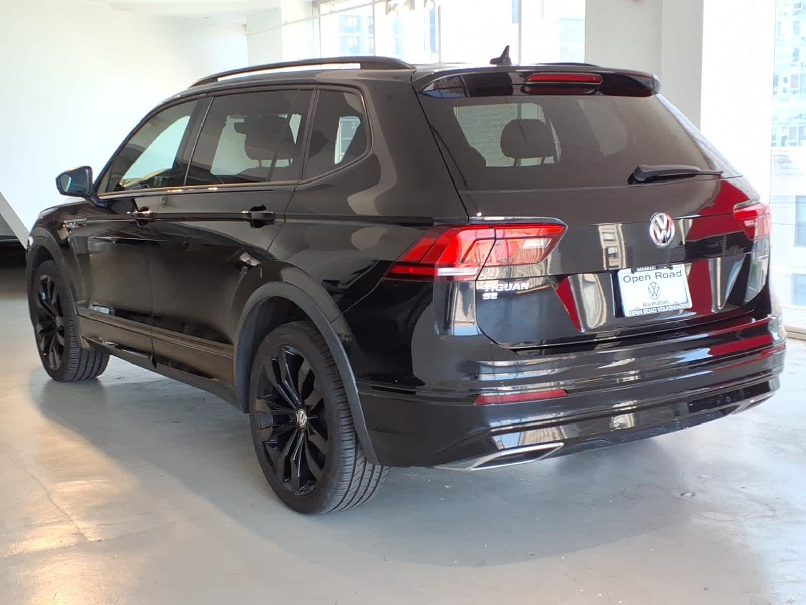 2020 Volkswagen Tiguan 2.0T SE R-Line Black 4MOTION