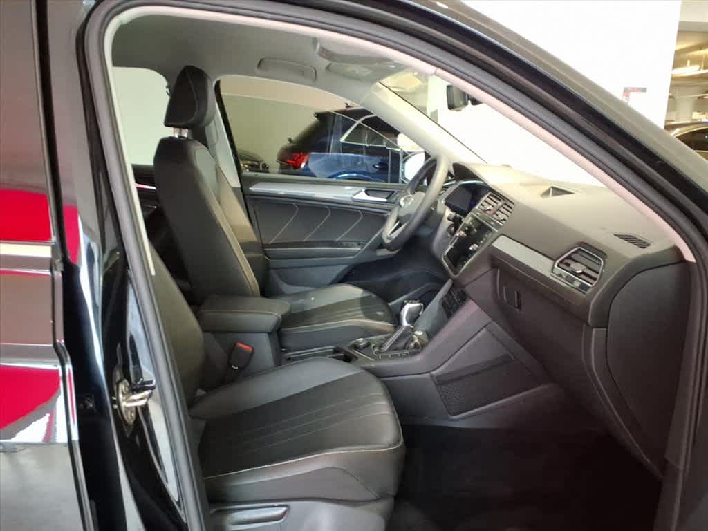 2023 Volkswagen Tiguan 2.0T SE 4MOTION