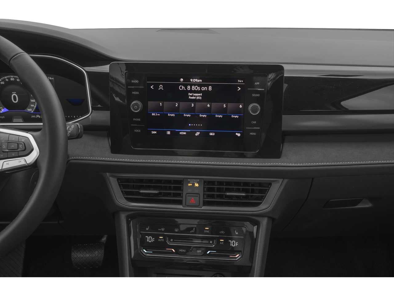 2026 Volkswagen Taos SE Black 4MOTION