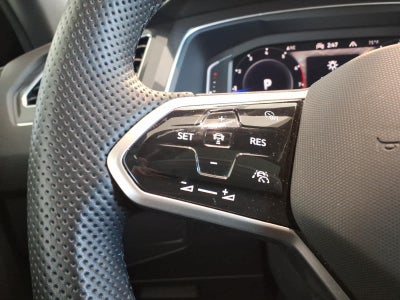 2023 Volkswagen Tiguan 2.0T SEL R-Line 4MOTION