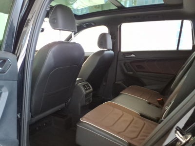 2023 Volkswagen Tiguan 2.0T SEL R-Line 4MOTION
