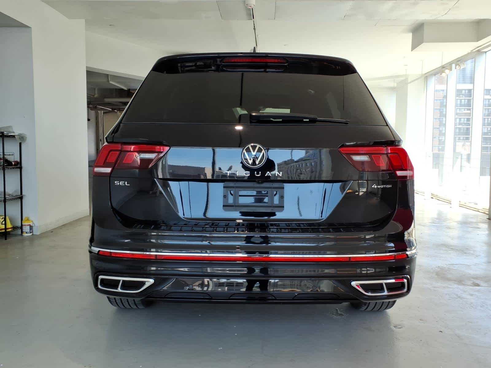 2023 Volkswagen Tiguan 2.0T SEL R-Line 4MOTION
