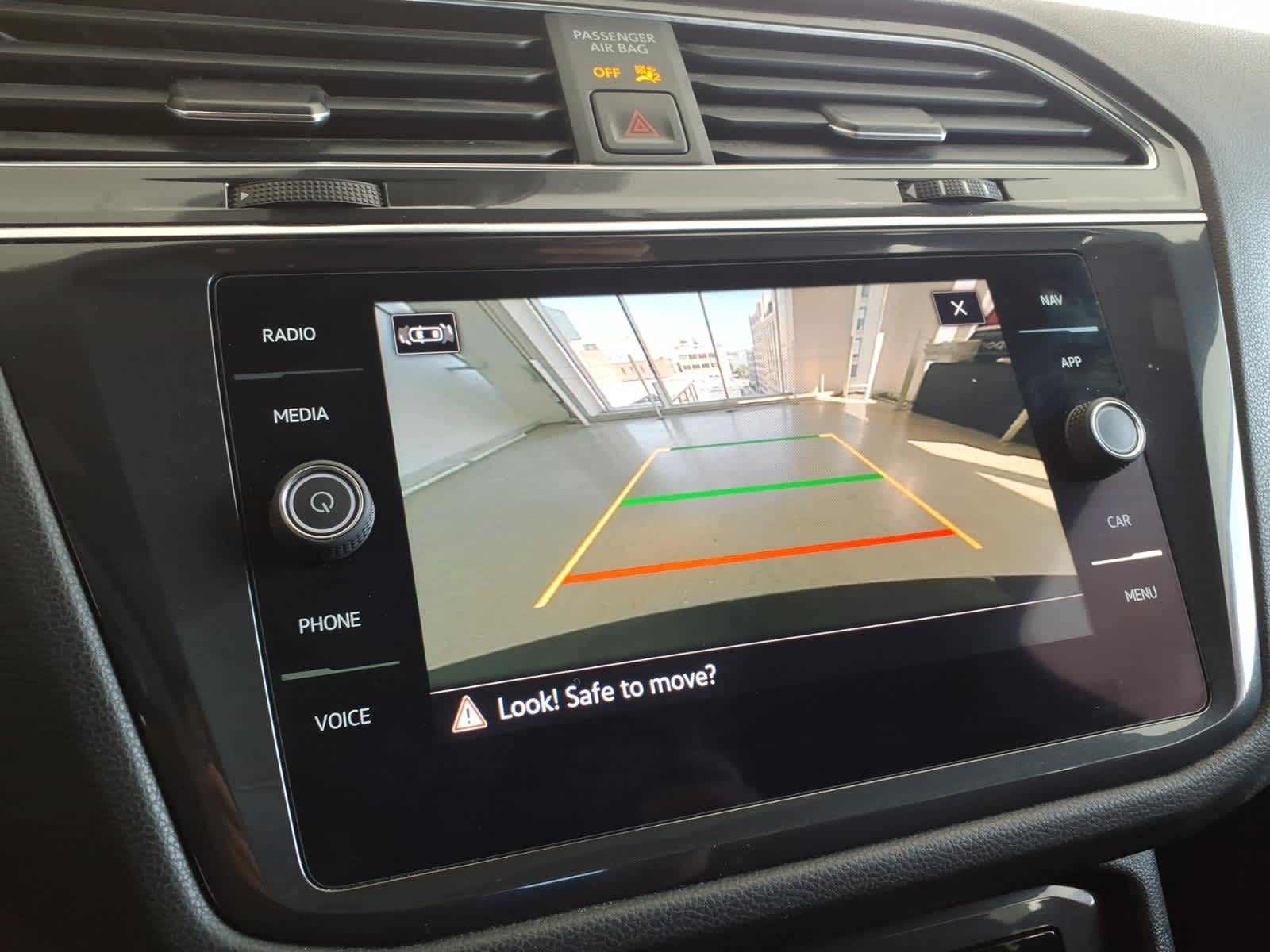 2022 Volkswagen Tiguan 2.0T SEL R-Line 4MOTION