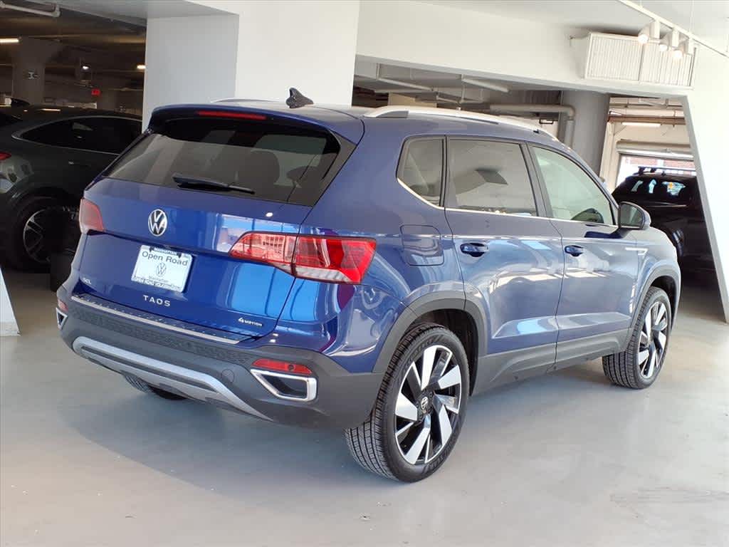 2023 Volkswagen Taos SEL 4MOTION