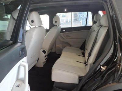 2024 Volkswagen Tiguan 2.0T SE R-Line Black 4MOTION