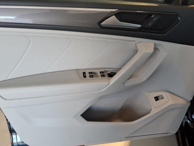 2024 Volkswagen Tiguan 2.0T SE R-Line Black 4MOTION