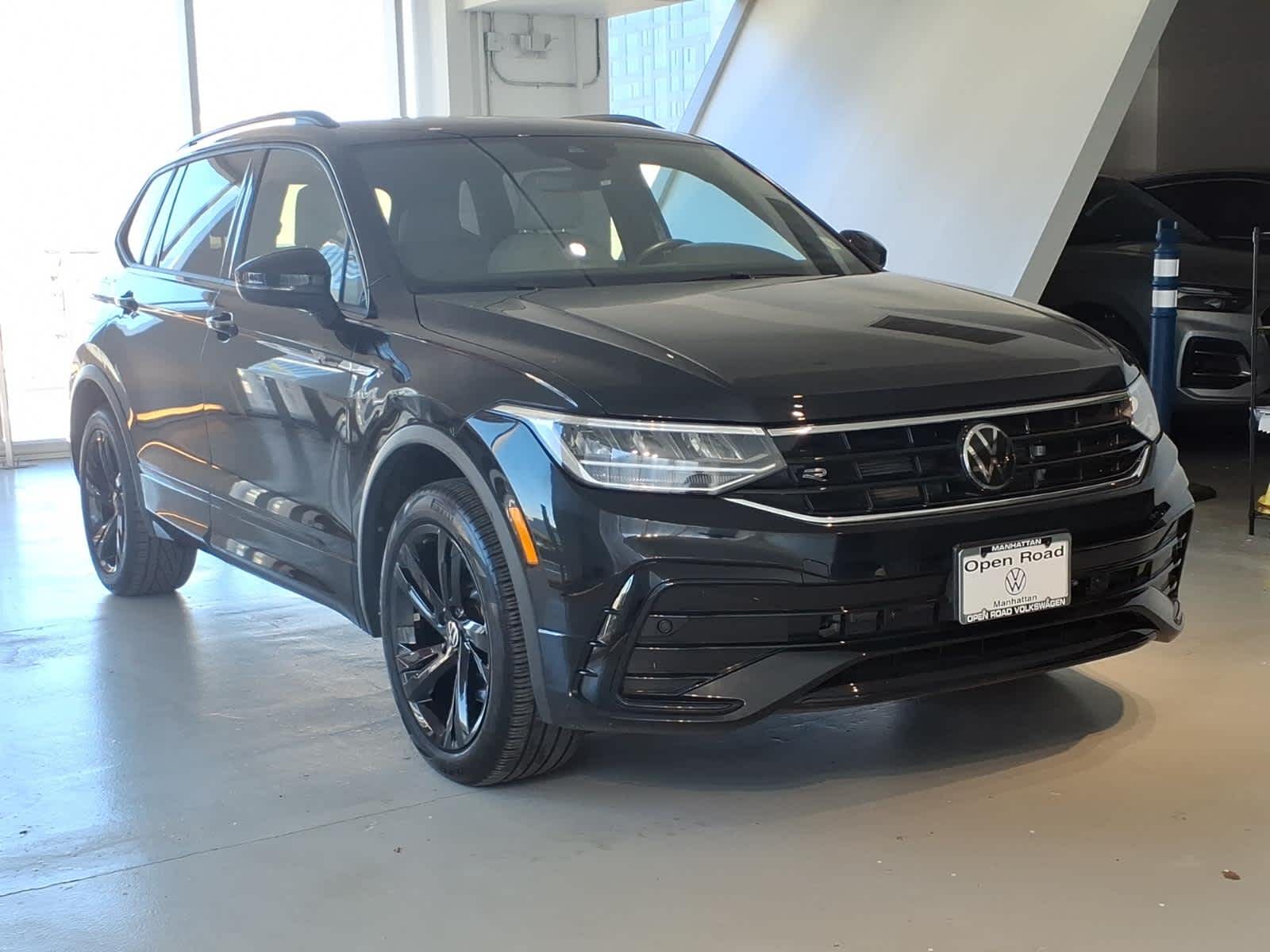 2024 Volkswagen Tiguan 2.0T SE R-Line Black 4MOTION