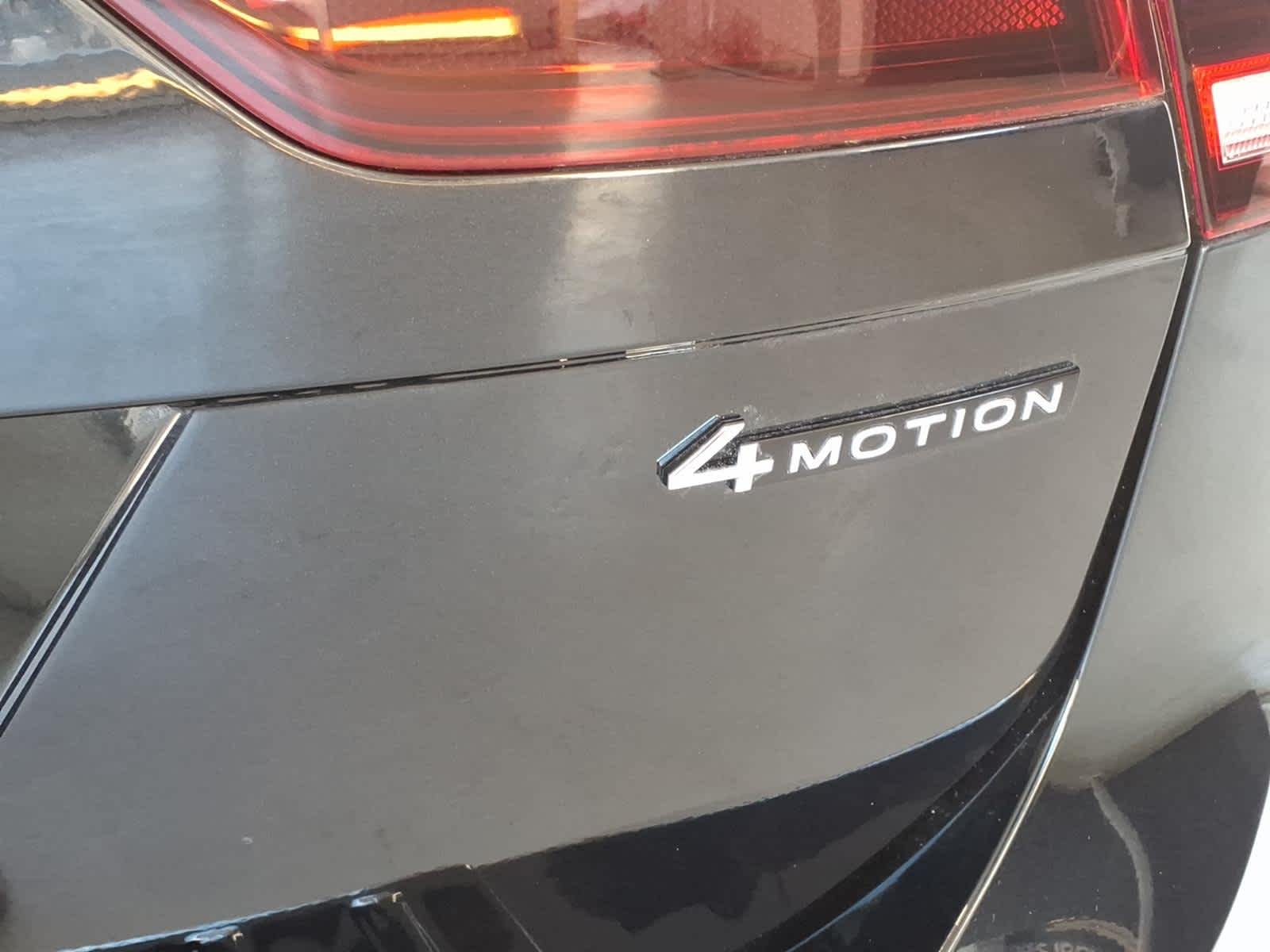 2024 Volkswagen Tiguan 2.0T SE R-Line Black 4MOTION