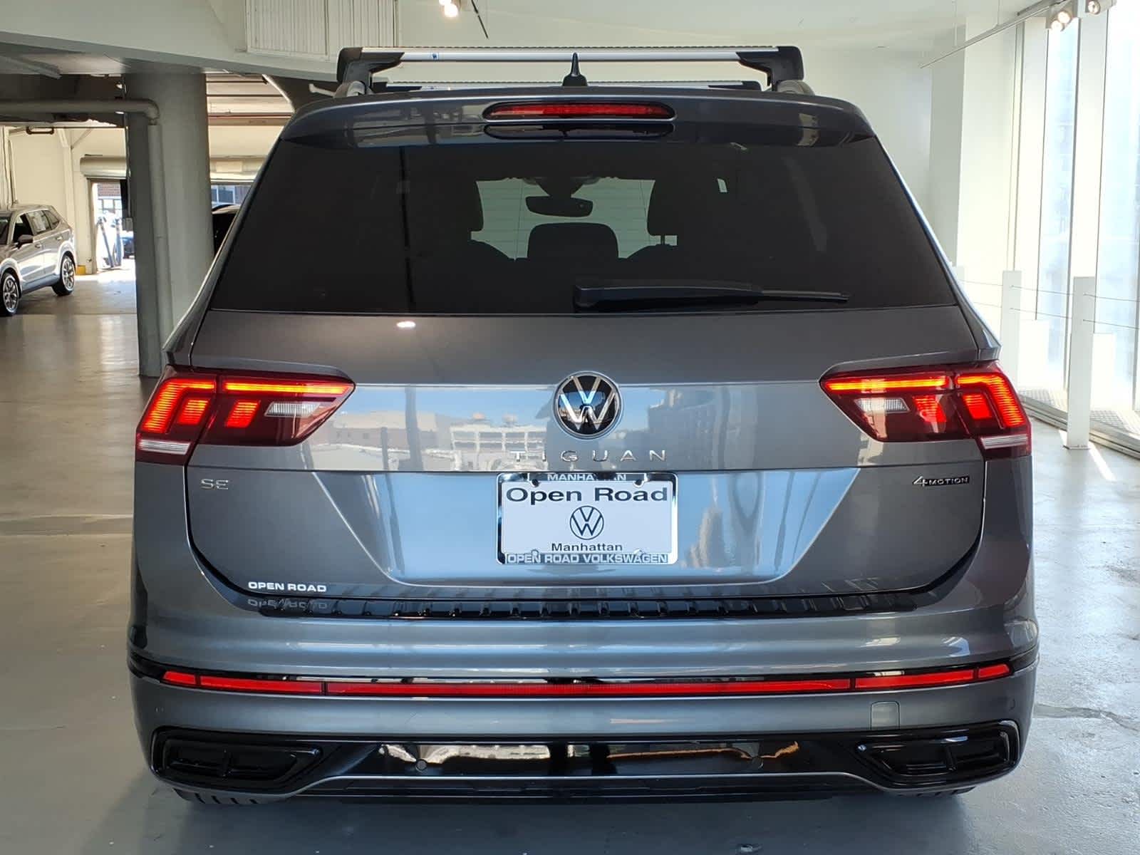2024 Volkswagen Tiguan 2.0T SE R-Line Black 4MOTION