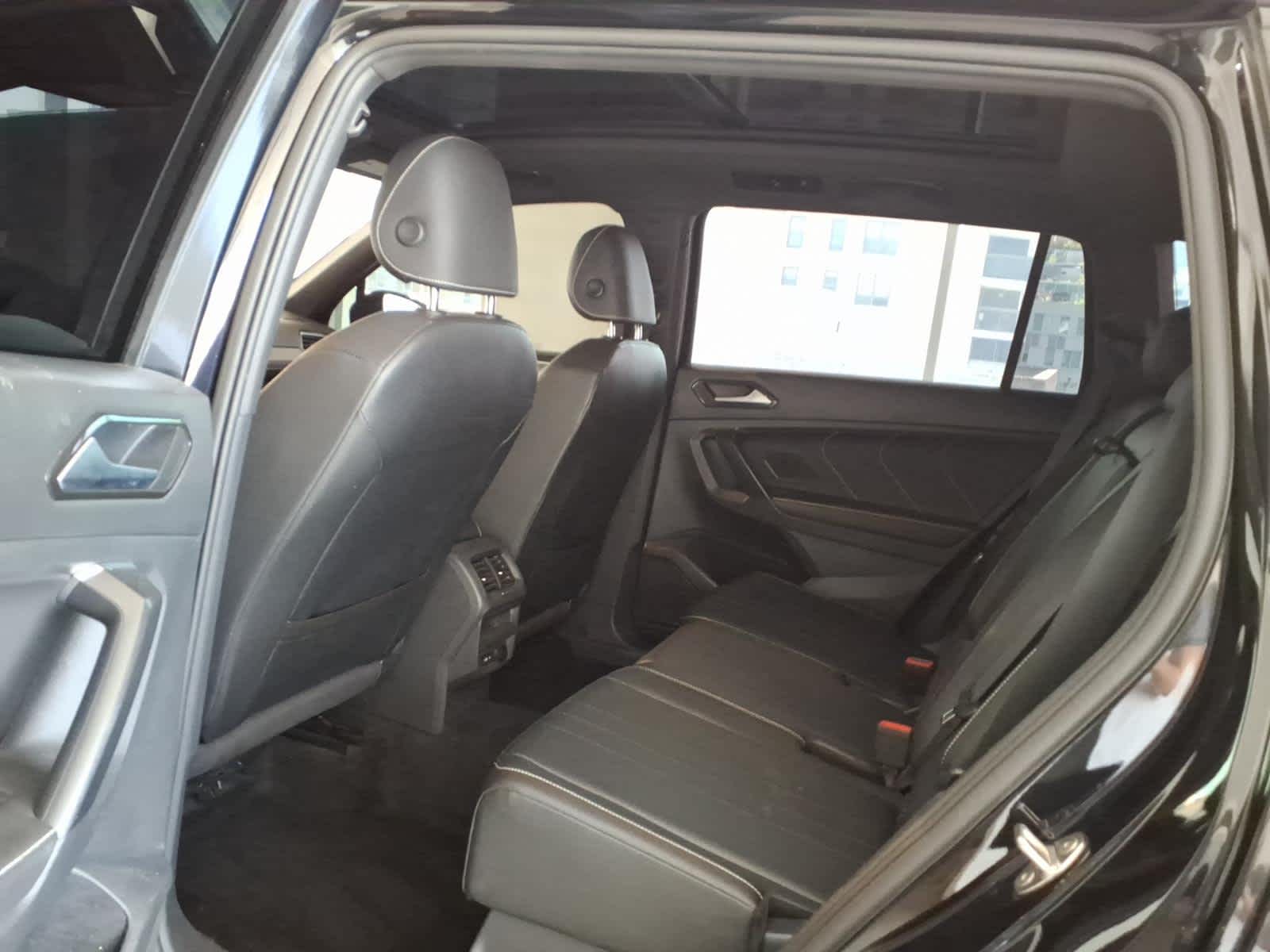 2023 Volkswagen Tiguan 2.0T SE R-Line Black 4MOTION